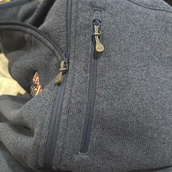 Vineyard Vines Mens Fleece Vest Navy Blue Size Medium California Whale Logo - Picture 7 of 11